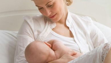 صورة أسباب تعرق طفلك أثناء الرضاعة الطبيعية