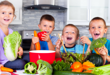 صورة 5 حيل ذكية لتشجعي طفلك على تناول الخضروات